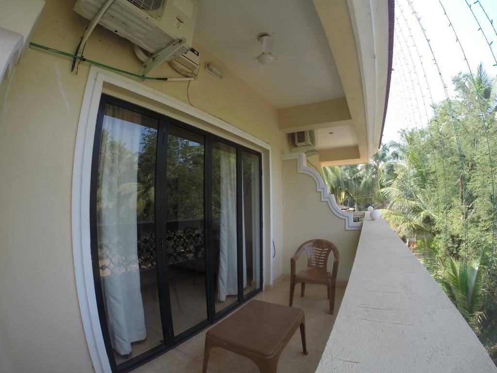 Ocean Crest Hotel Colva Room photo