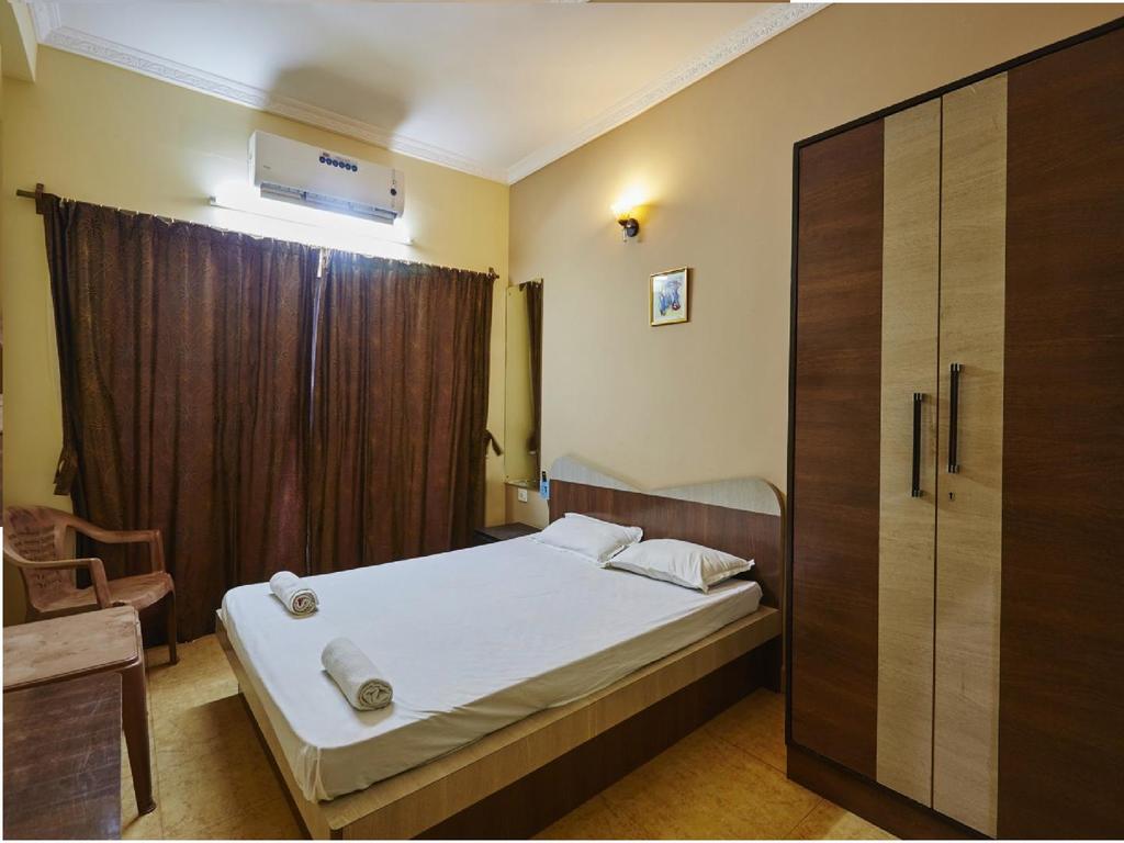 Ocean Crest Hotel Colva Exterior photo